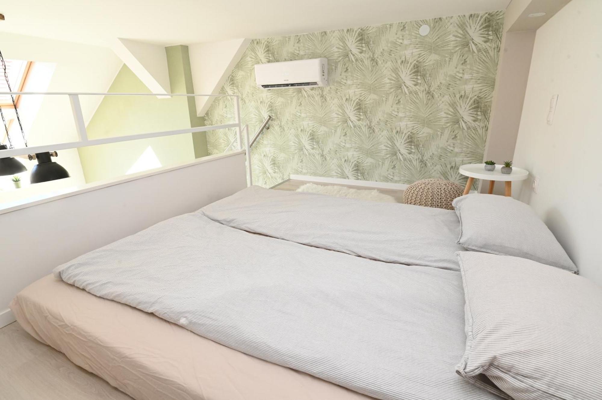 Palms Apartments בודפשט חדר תמונה
